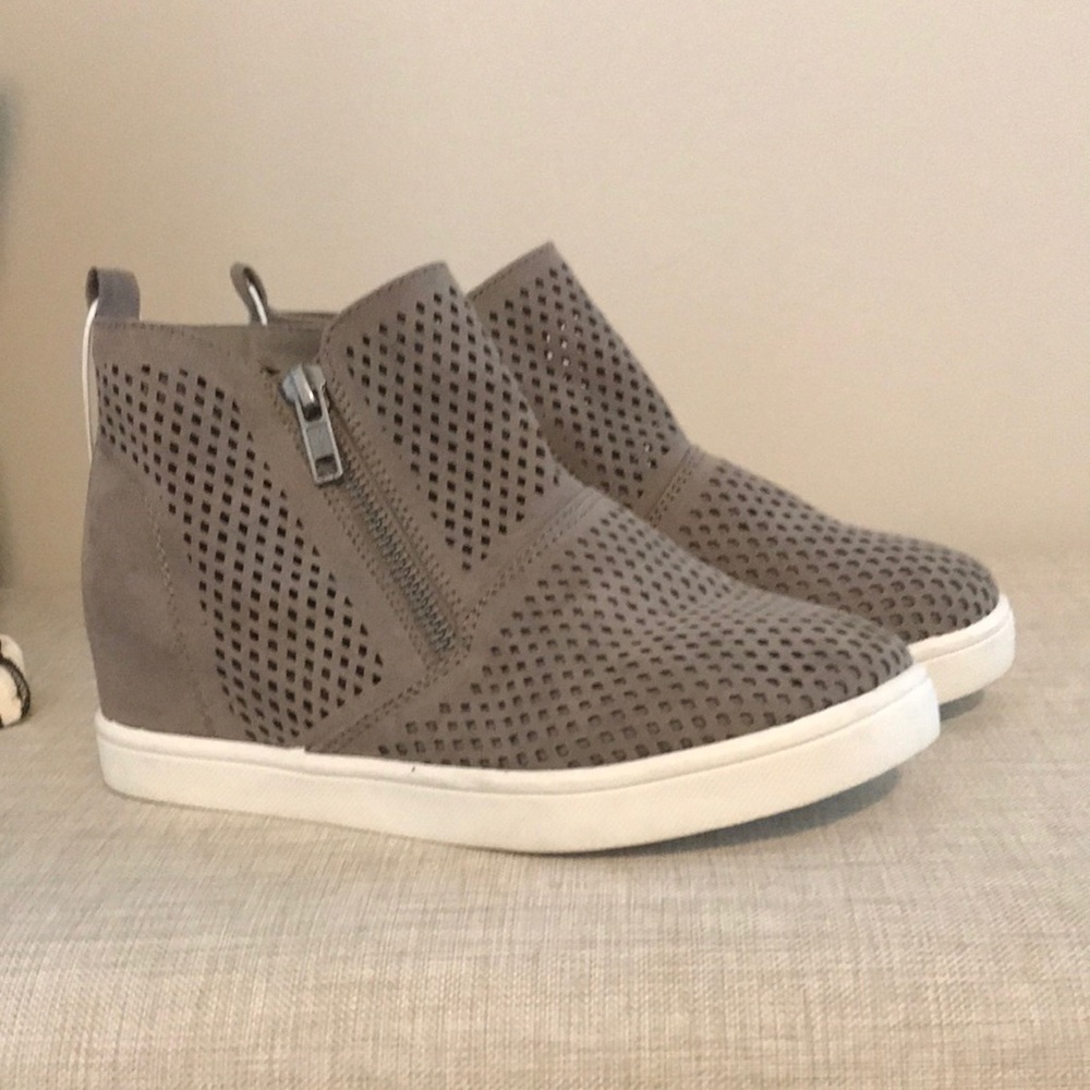 Girls Wedges